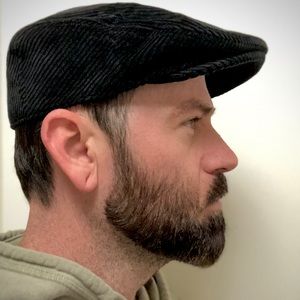 Banana Republic drivers cap